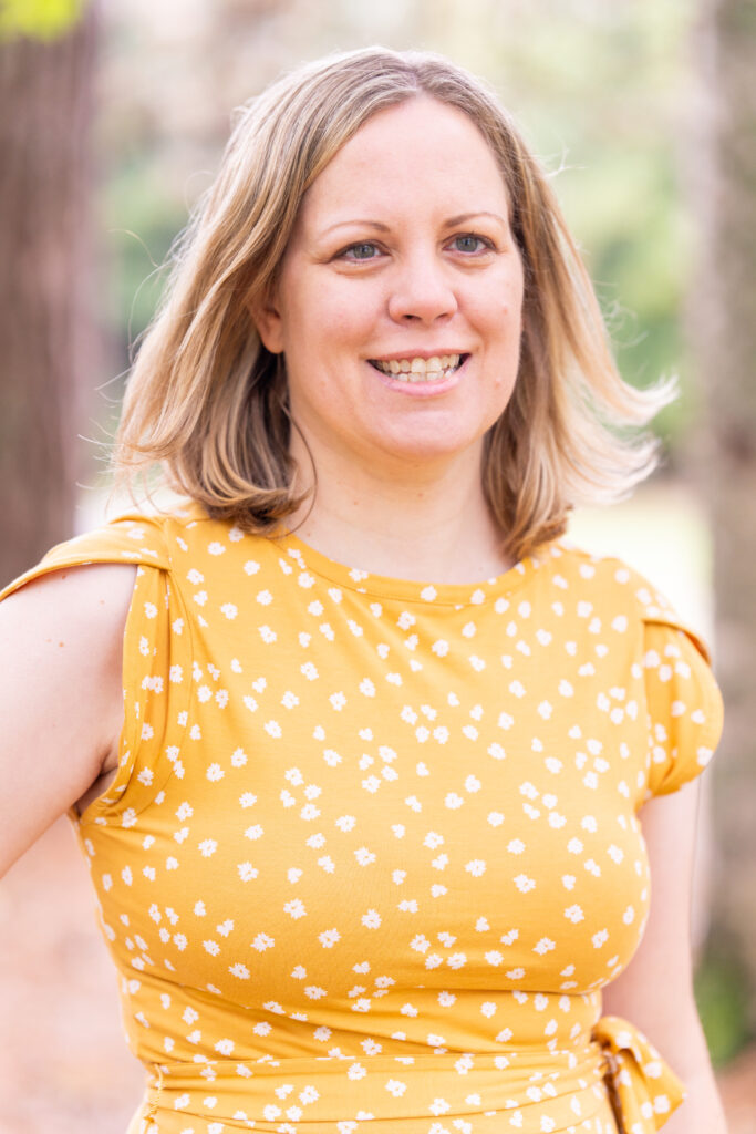 Katy Pearce headshot